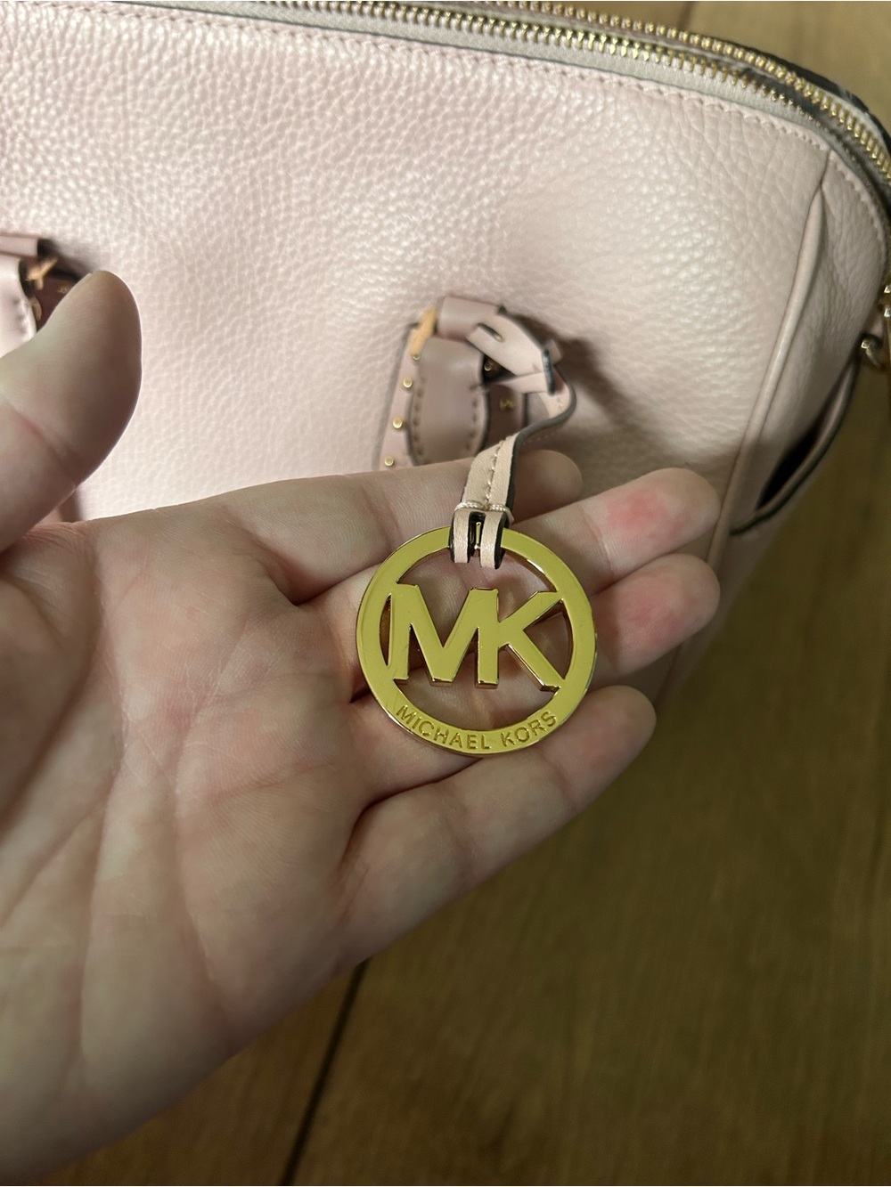Michael Kors Light Pink Satchel - Picture 13 of 13